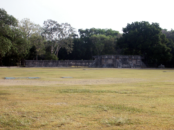 0704 chichen itza 015.jpg - DCF 1.0